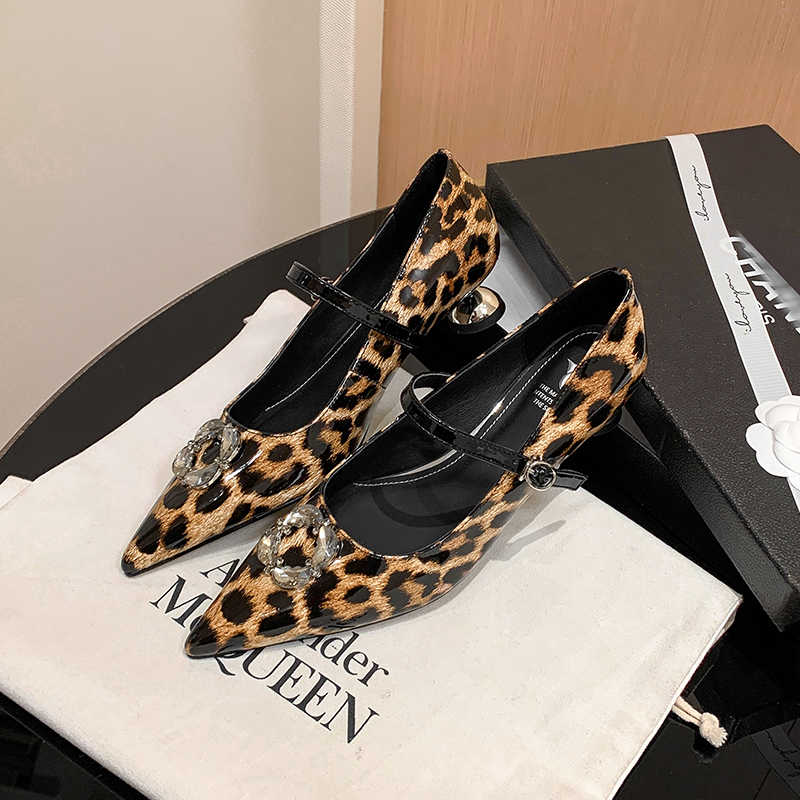 DJ时尚单鞋-A6306棕色