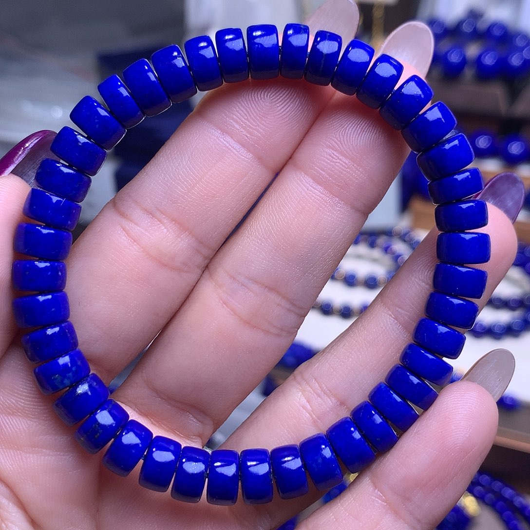 青金石未镶嵌8.1m克莱因蓝