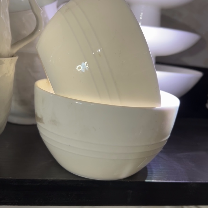 库存尾货骨瓷螺纹碗一对口径13
