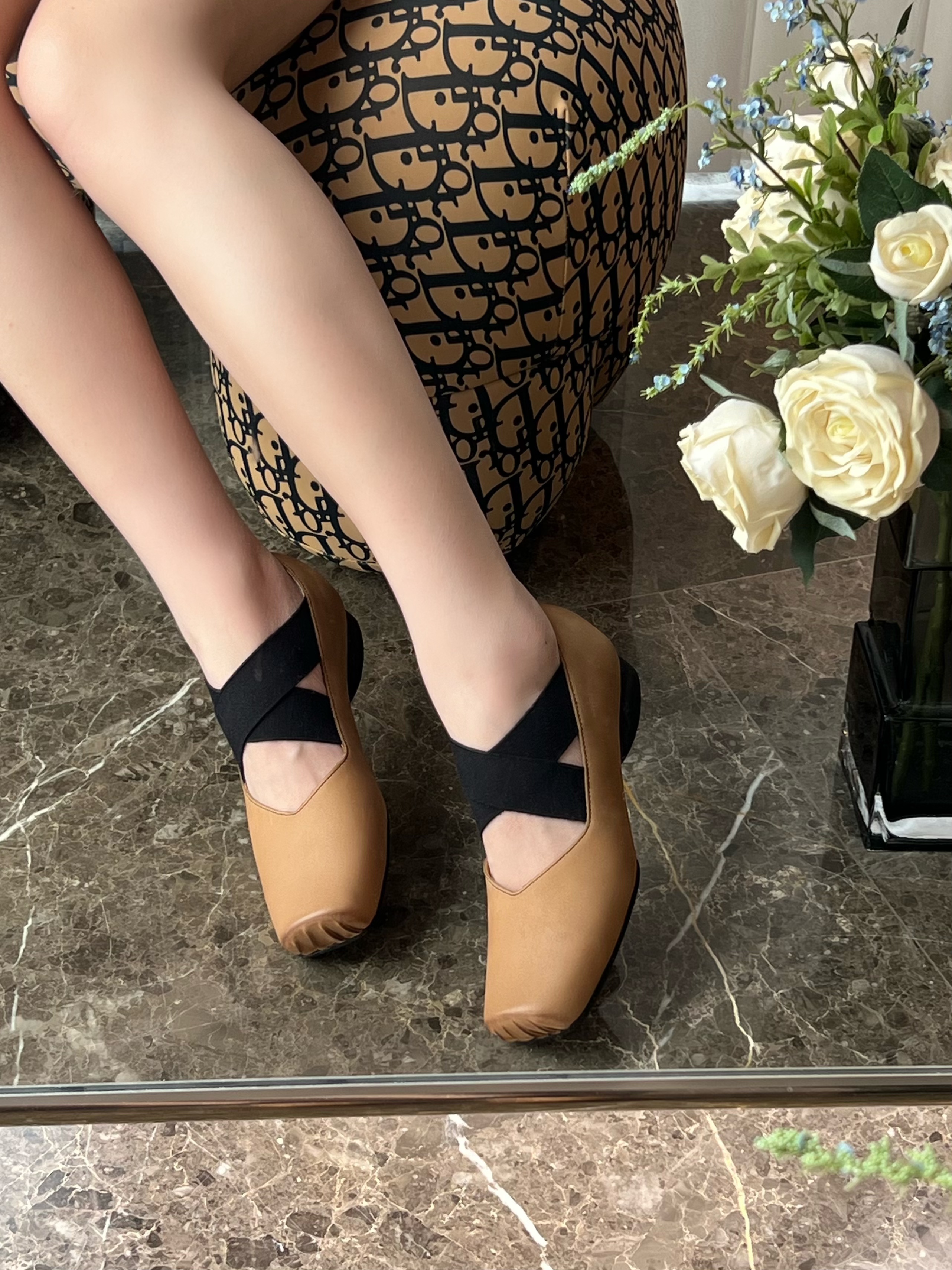 复古浅口猪鼻子交叉玛丽珍芭蕾单鞋低跟