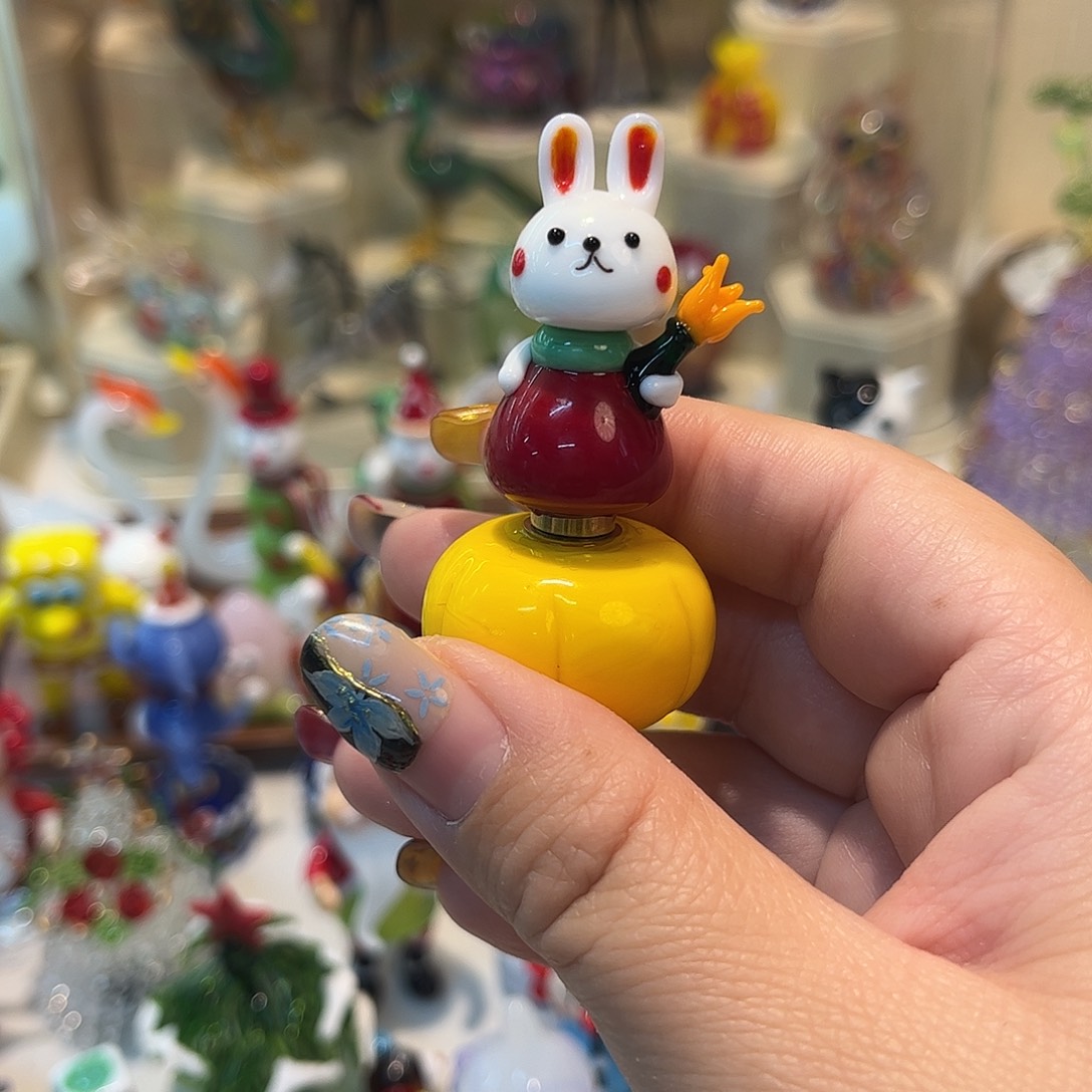 彩****琉璃手工艺品兔子