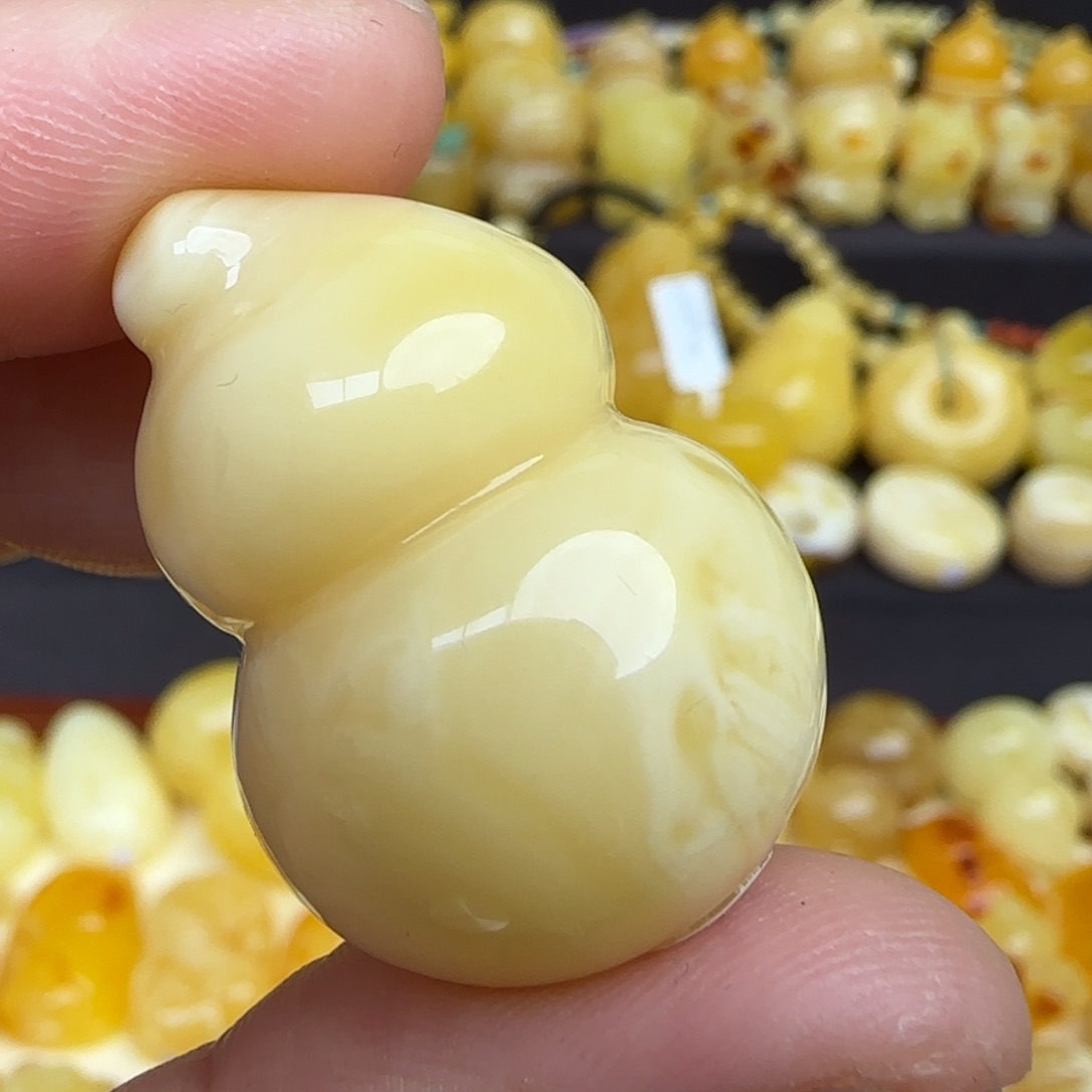 蜜蜡吊坠(赠链)未镶嵌天然俄料溶洞妖花蜜蜡葫芦吊坠