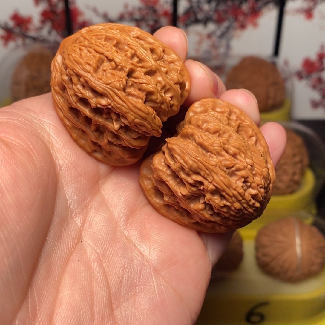 文玩核桃把件38尺密纹核桃