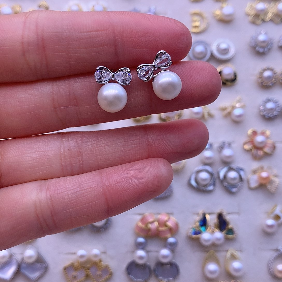 淡水珍珠耳饰合金