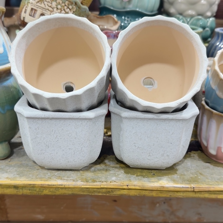 凑9块包邮，有孔，陶瓷花盆