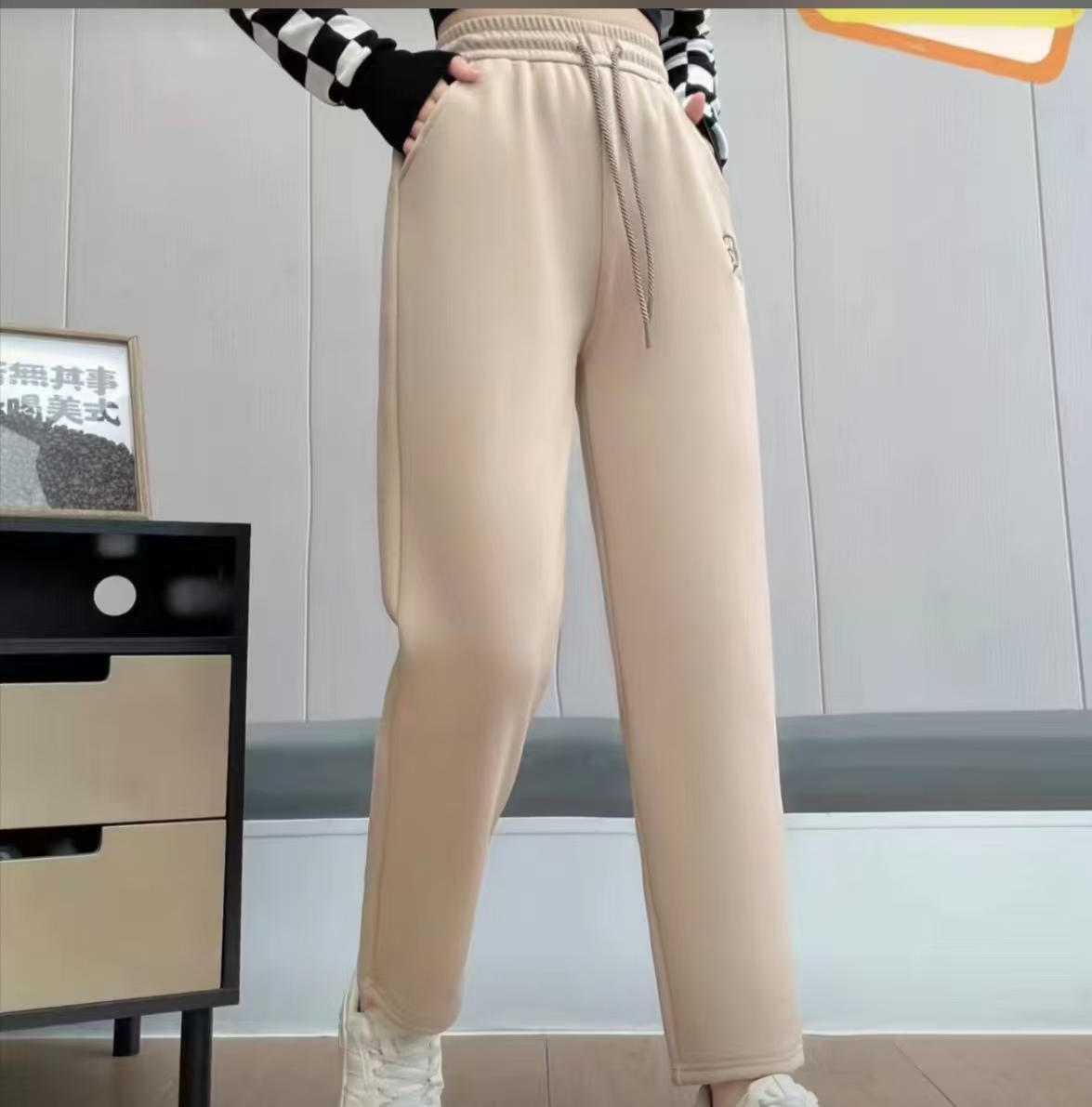 女士加绒加厚防风裤