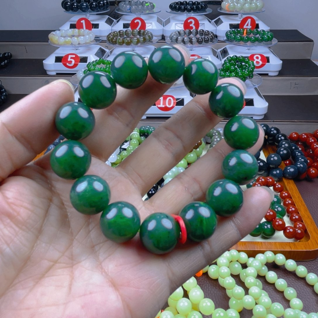 未镶嵌和田玉手链