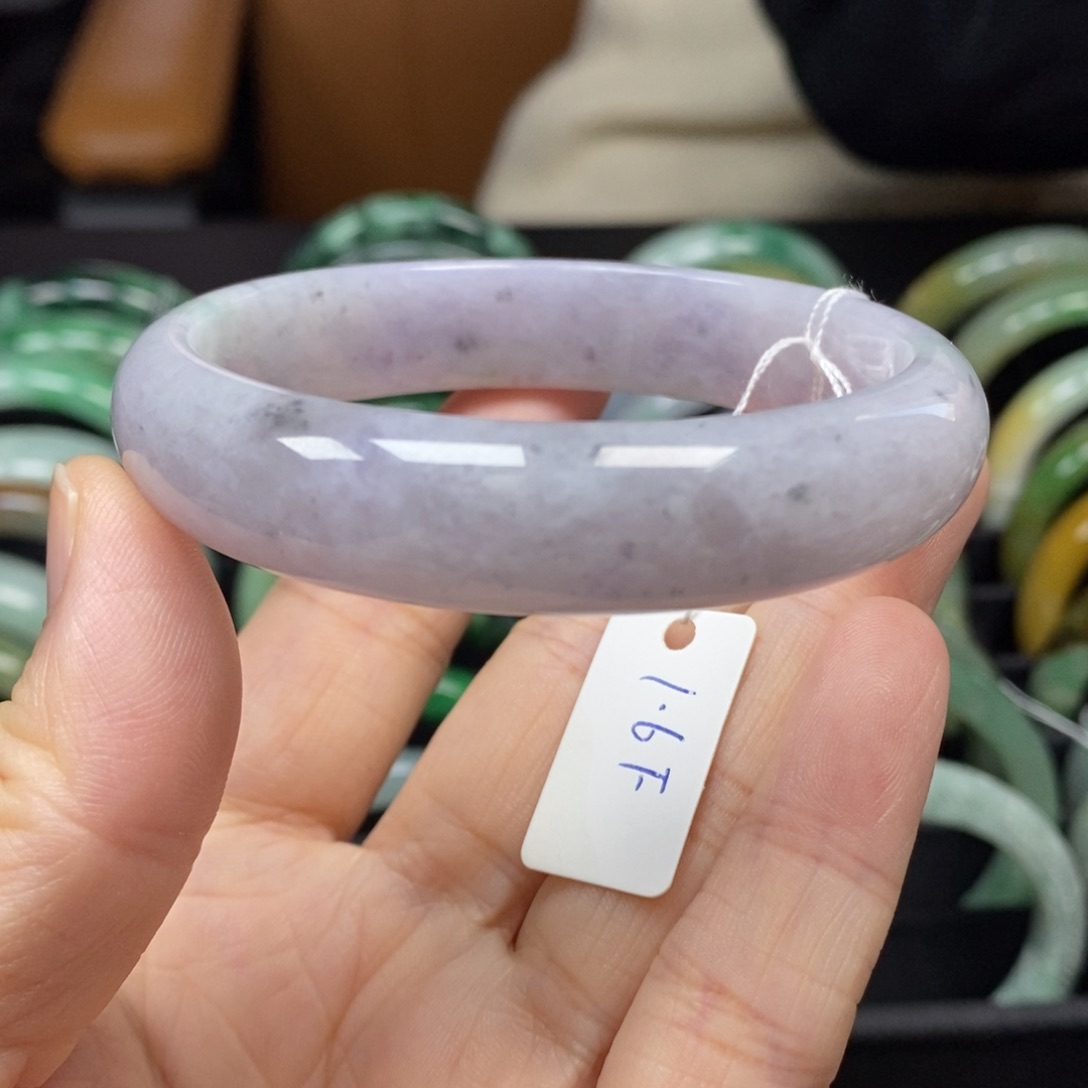 翡翠颈饰未镶嵌57.8圈口10号