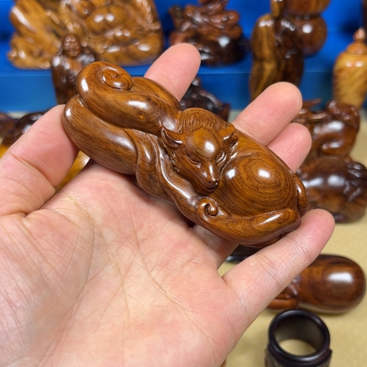 黄花梨降香黄檀把件
