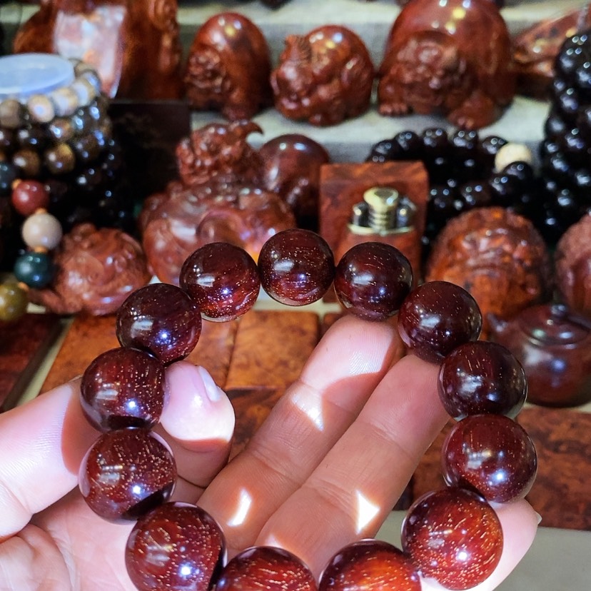 【闪购商品】檀香紫檀（小叶紫檀）