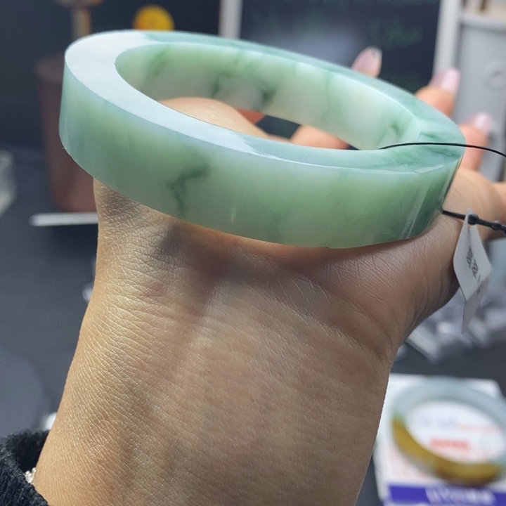 定制翡翠翡翠手镯未镶嵌