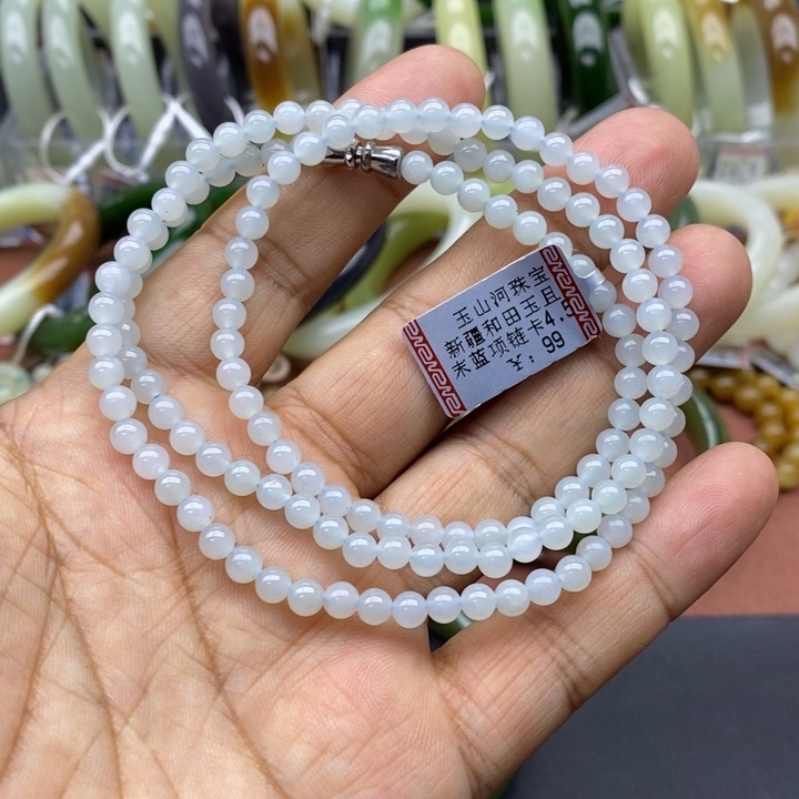 囔***囔和田玉未镶嵌项链卡4