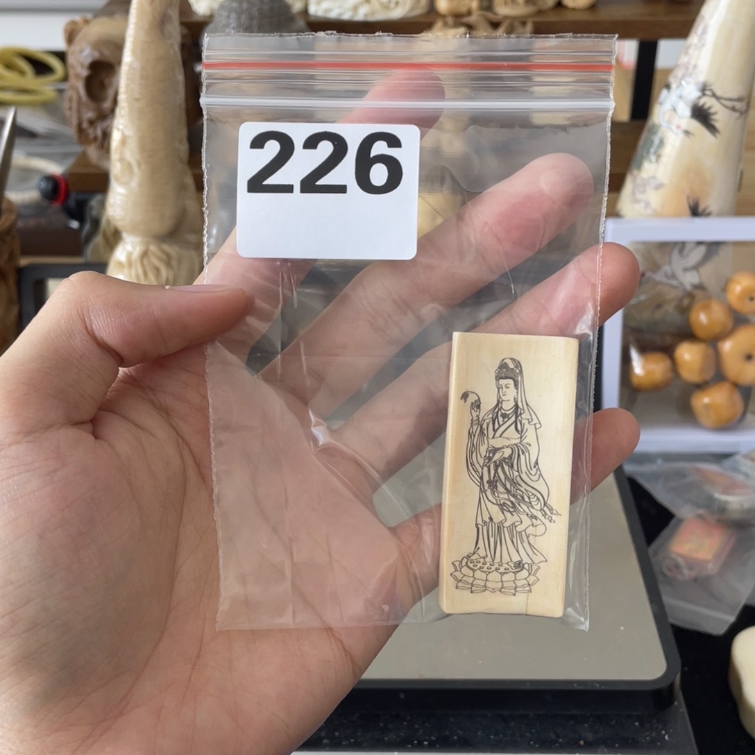 天然猛犸象牙瑕疵品