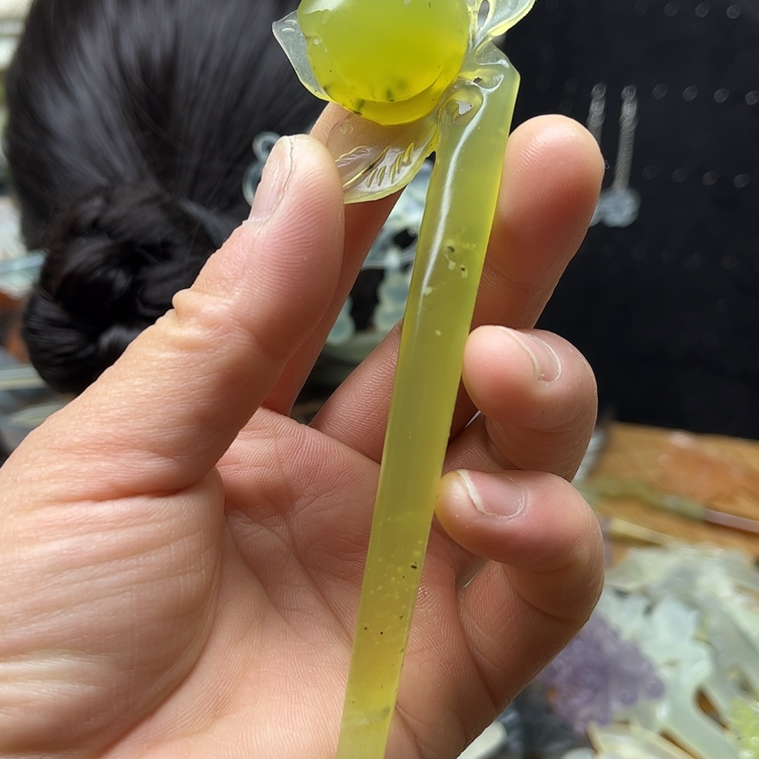 蛇纹石玉未镶嵌岫玉
