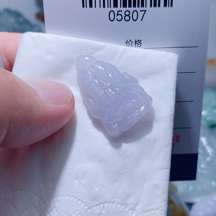 翡翠未镶嵌颈饰天光墟翡翠市场现金代购