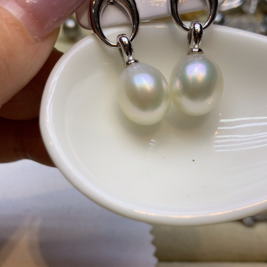 银S925镶嵌耳饰海水珍珠