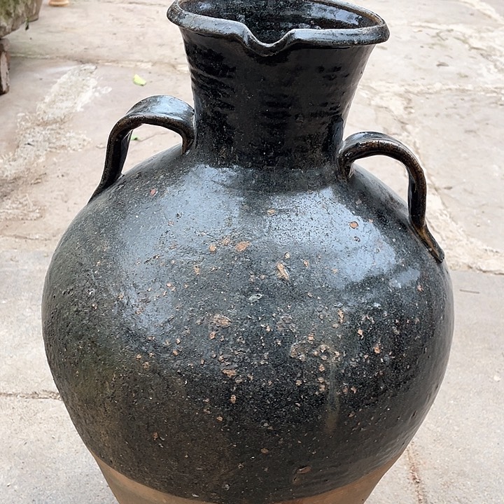 花井村位于河南省南阳市