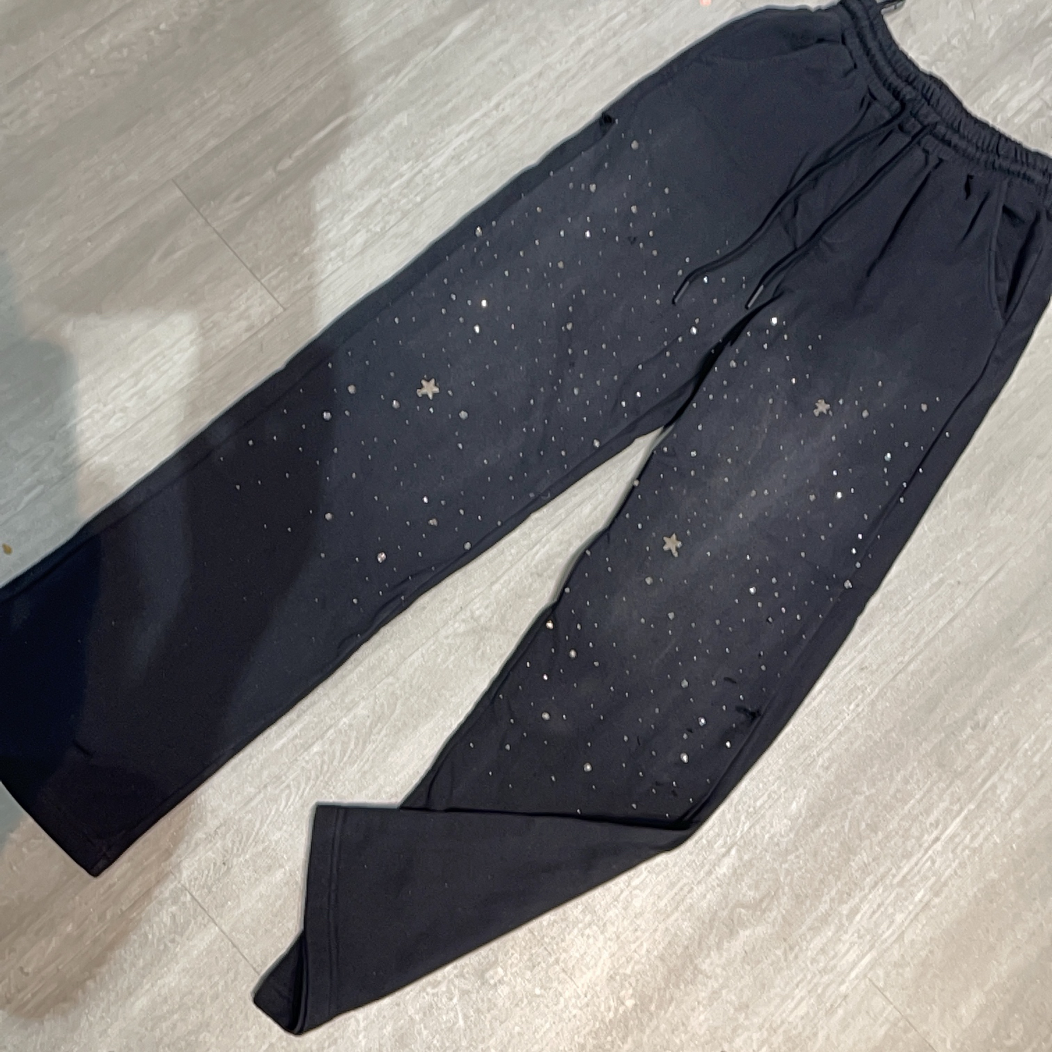 松紧腰烫钻星星挂饰直筒休闲裤（次品介意勿拍）-果梓578