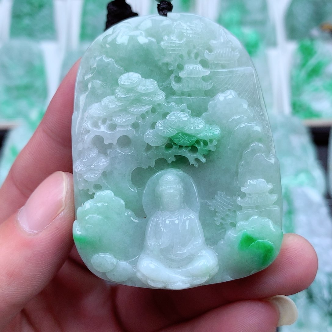 翡翠颈饰未镶嵌翡翠吊坠