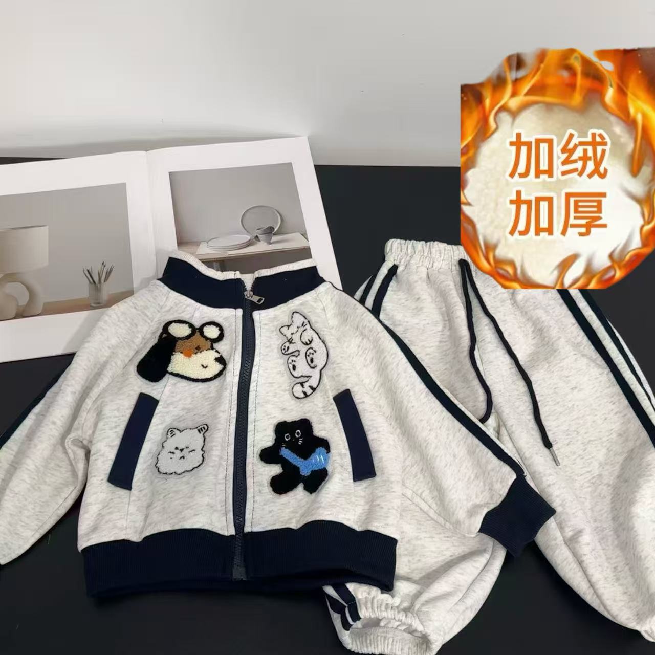 【加绒套装】贴布绣新款男女童套装时尚百搭休闲舒适上衣拉链两件套