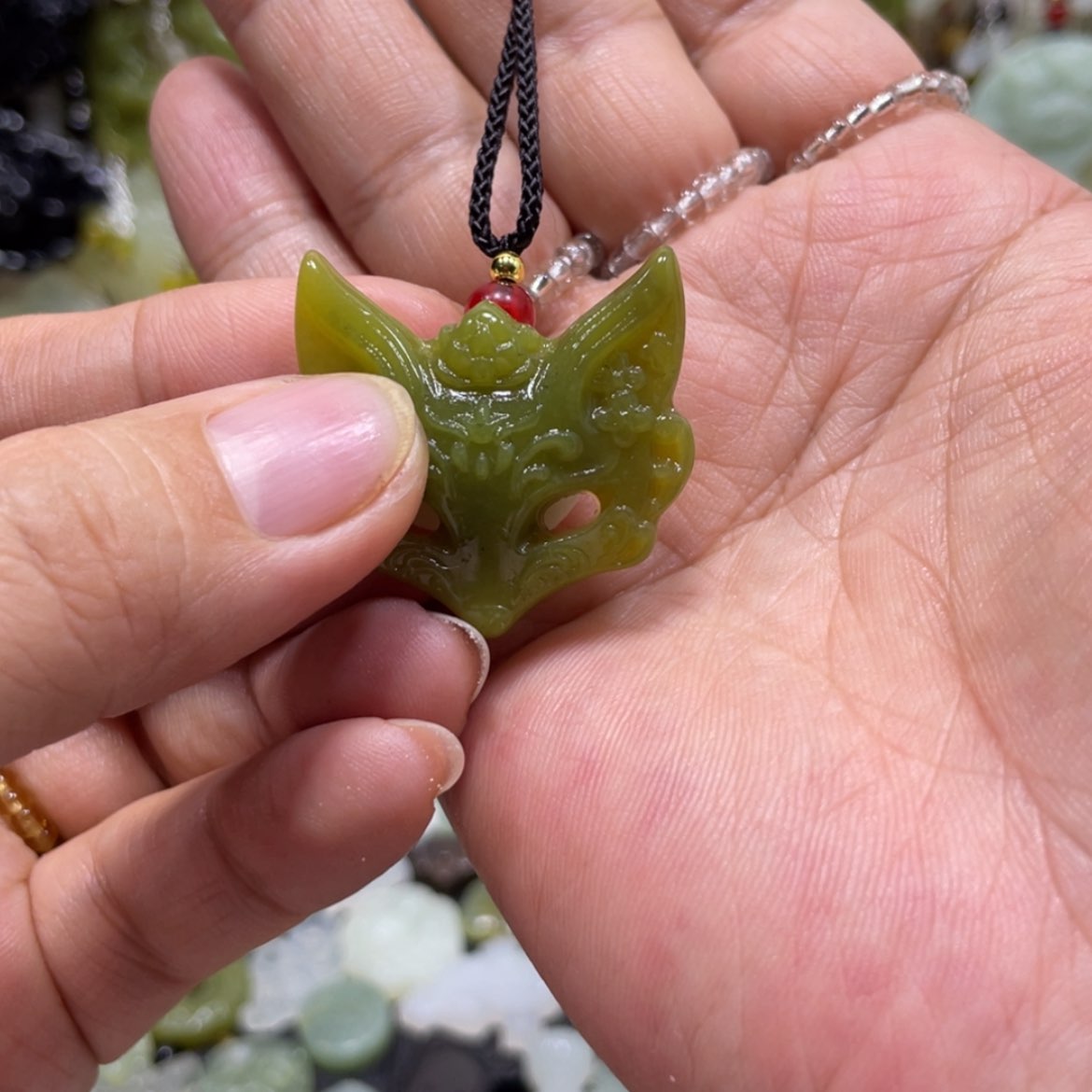 【闪购商品】岫玉颈饰未镶嵌58吊坠