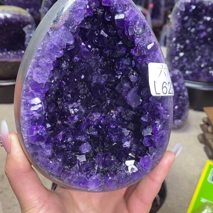 大型摆件（非配饰）未镶嵌水晶摆件