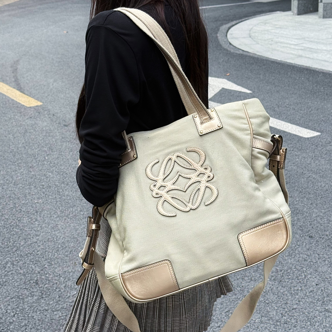 95新 LOEWE/罗意威 帆布浮雕大logo 托特包双肩带