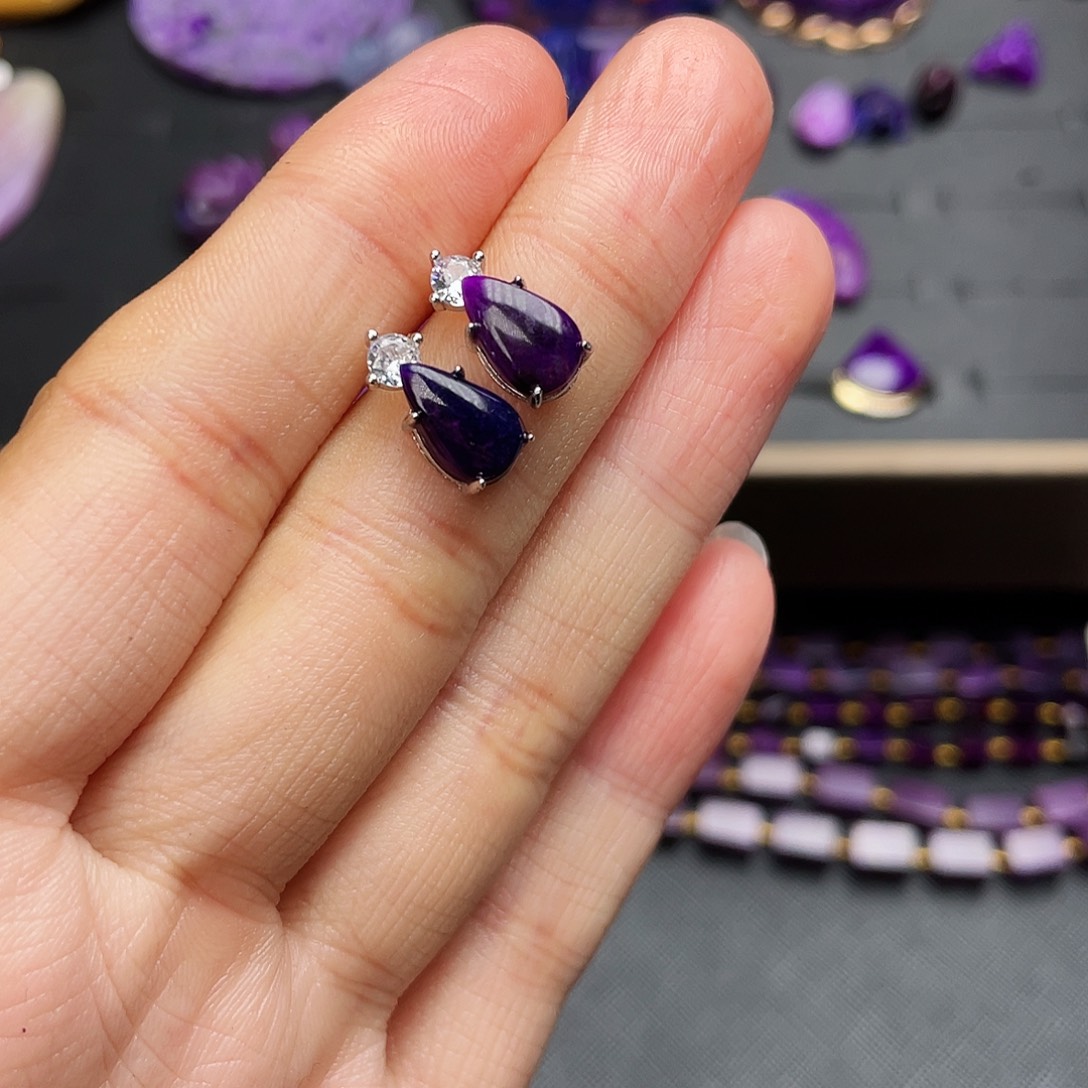 苏纪石（舒俱来）耳钉银S925镶嵌