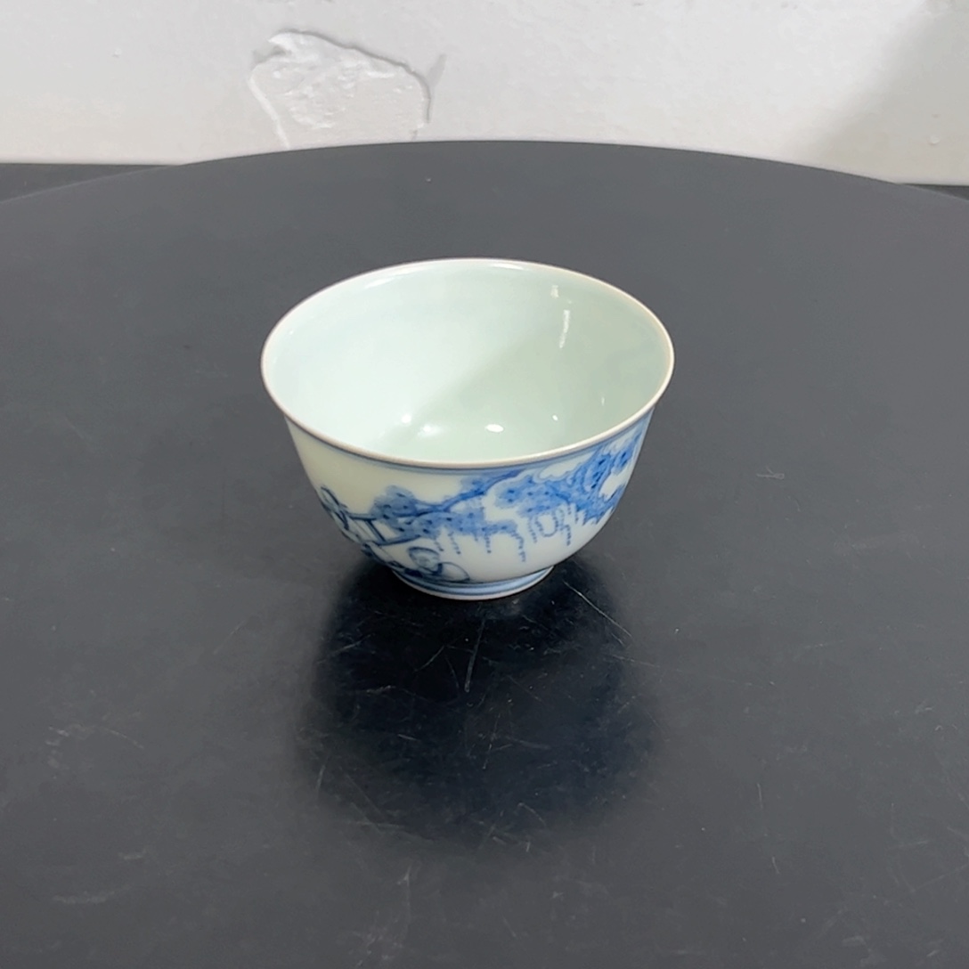 杯潜**渊一个青花斗彩杯