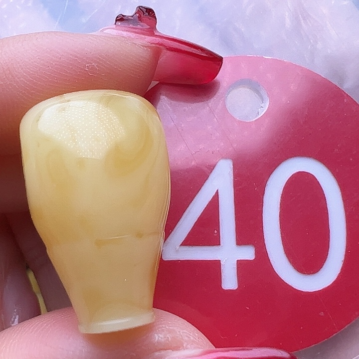 蜜蜡裸石未镶嵌五***活13.6mm 三通