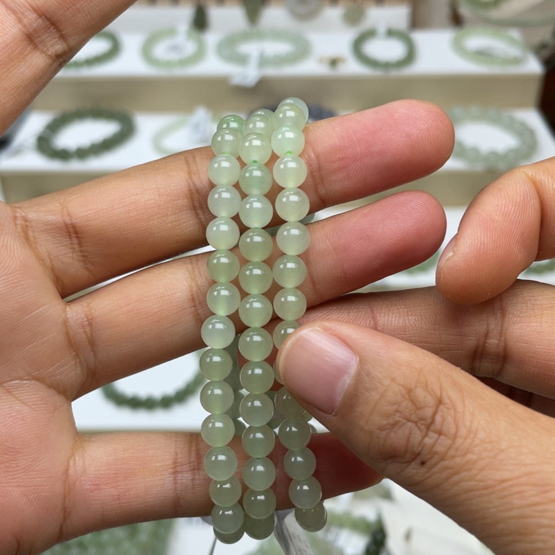 和田玉手链未镶嵌我****吧