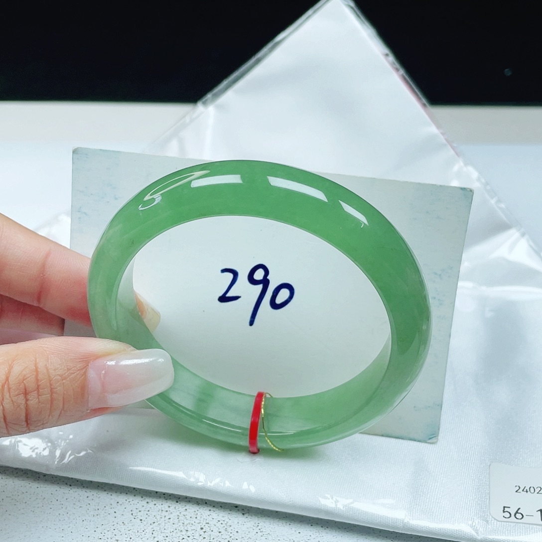 翡翠未镶嵌手镯 正圈56