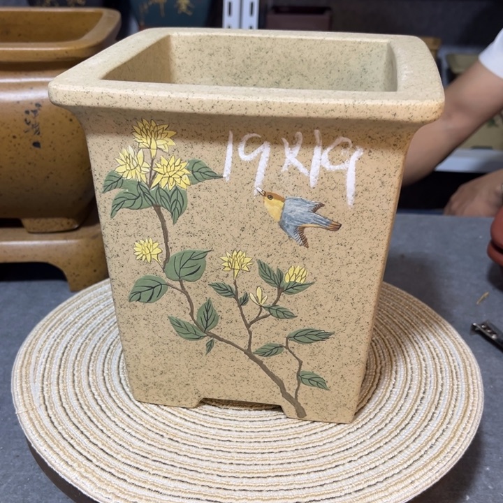 紫砂花盆紫砂花盆