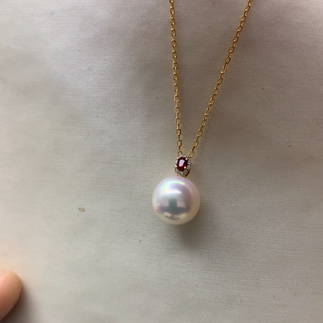 海水珍珠颈饰18K金镶嵌9.5-10akoya吊坠