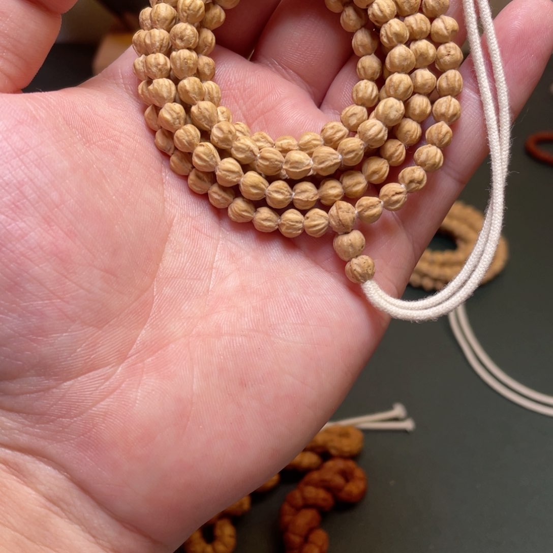 柏香籽/百香籽吊坠原装莲花186.8