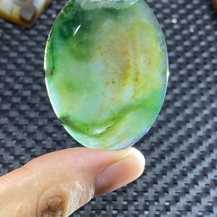 玛瑙/玉髓颈饰未镶嵌了**己