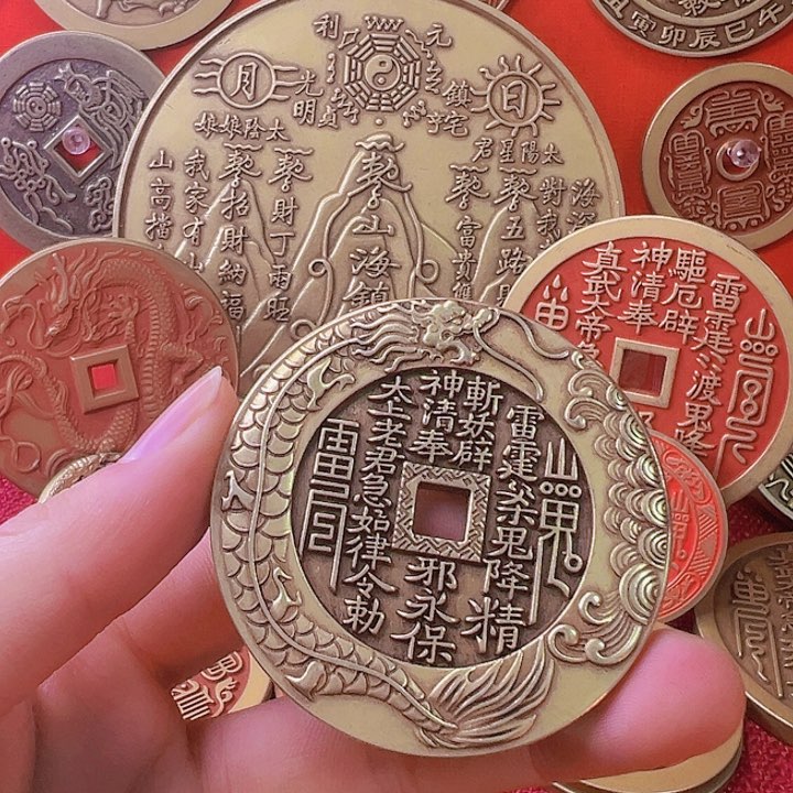 现代工艺品精品山花钱护您万周全
