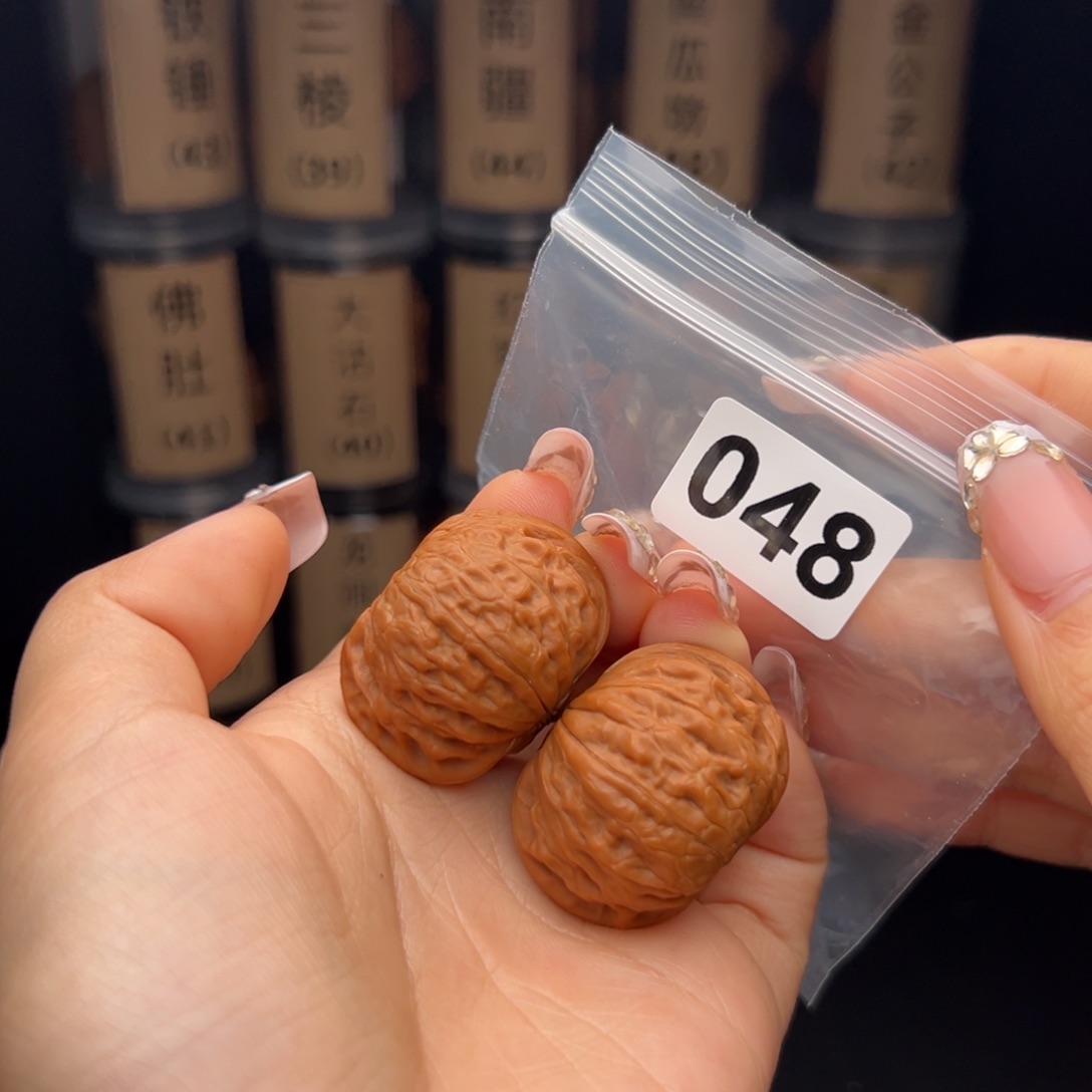 文玩核桃吊坠铁锤37