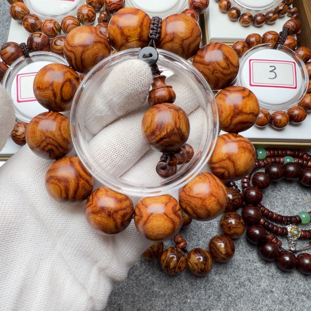 手串/手链黄花梨/降香黄檀2.0黄花梨对眼鬼脸手串