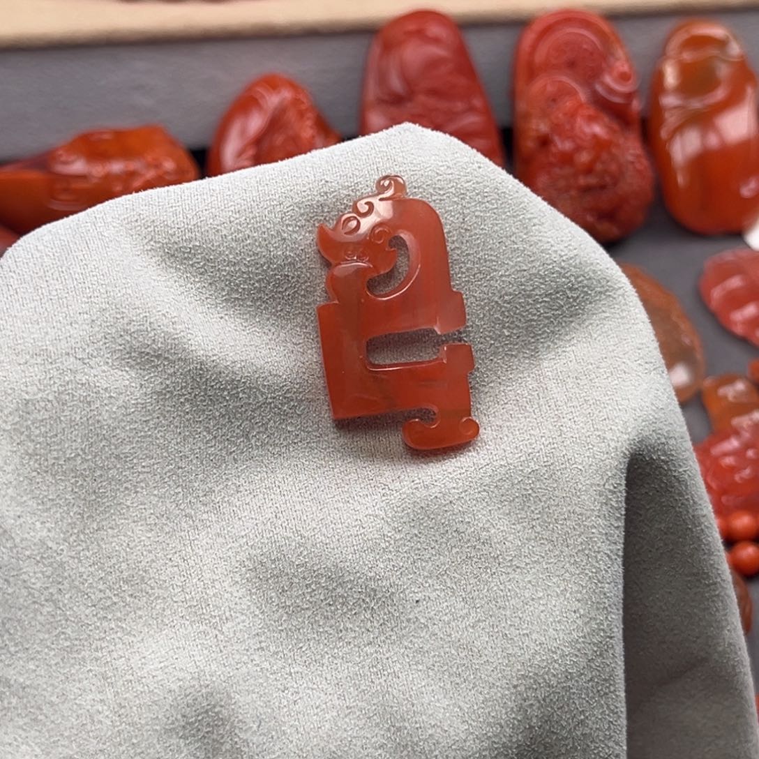 南红玛瑙未镶嵌手链