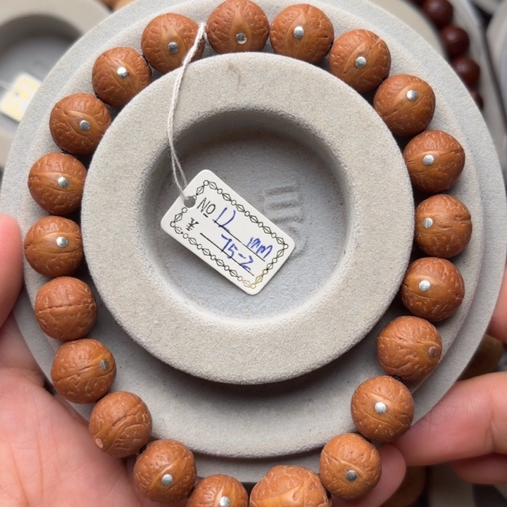 凤眼菩提手串12m m手串