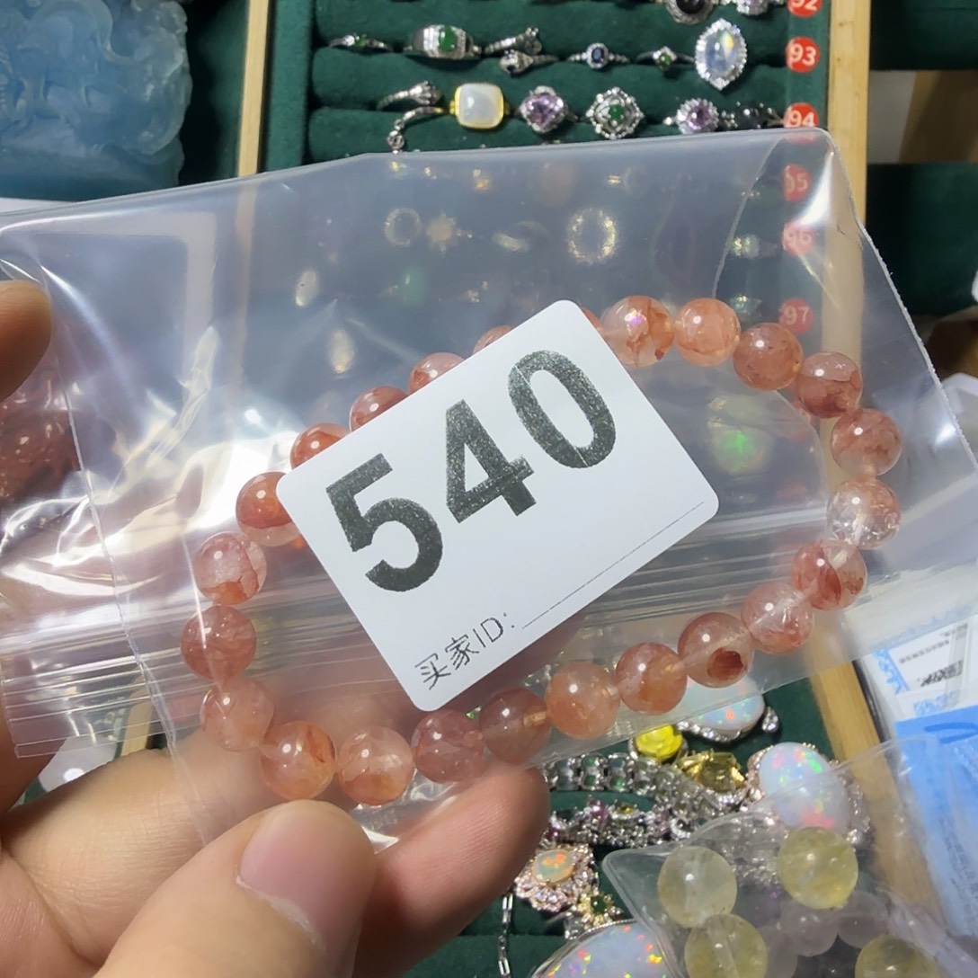 楠***n水晶手链未镶嵌水晶手链水晶手链