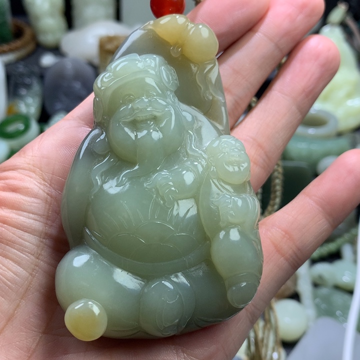 和田玉颈饰未镶嵌