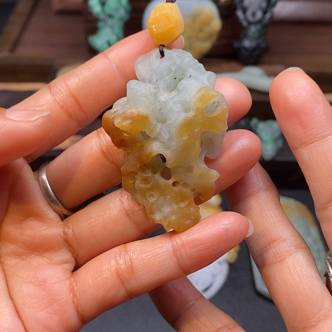 赵***辉定制翡翠未镶嵌毛货抛光