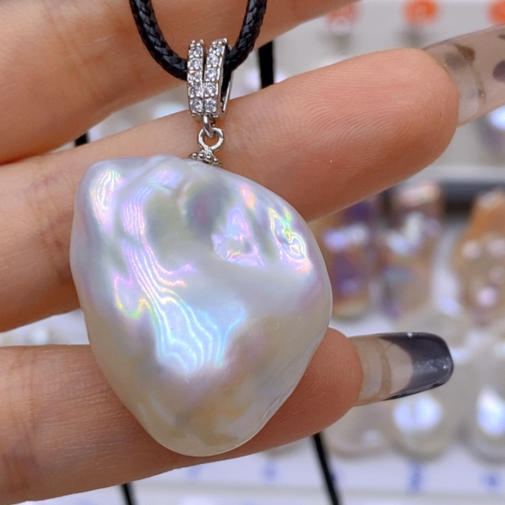 c***j吊坠(赠链)淡水珍珠未镶嵌