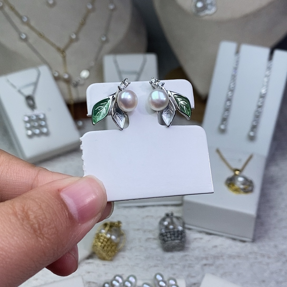 银S925镶嵌耳饰淡水珍珠