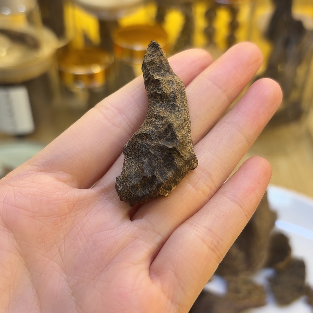 圆***融海南沉水包头包壳3.11克