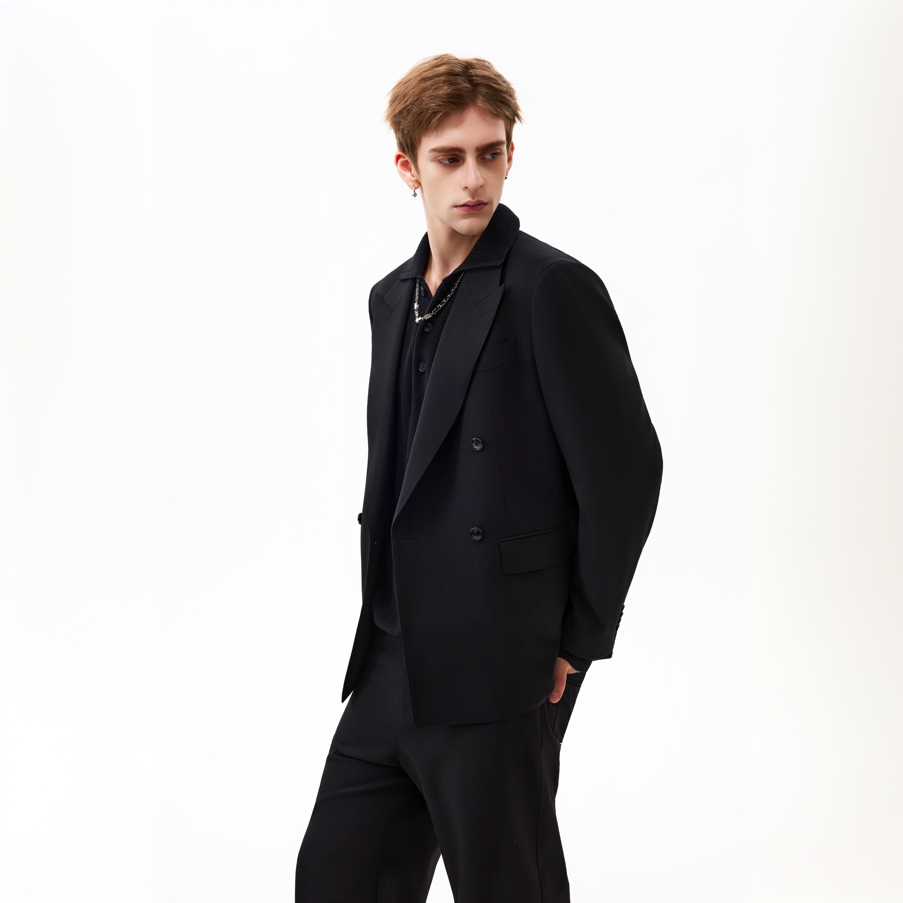 路易诗兰LOUISLONG秋季新款全羊毛黑色双排4扣1西服极简时尚