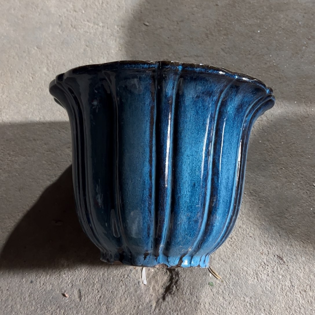 紫砂花盆宜兴紫砂花盆源头口26.19瑕疵脚嗑