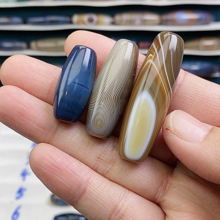 2***车玛瑙/玉髓未镶嵌颈饰